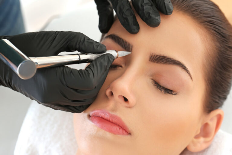 Misslungenes Permanent Makeup für Augenbrauen Was nun? Alles rund um Augenbrauen Misslungenes Permanent Makeup für Augenbrauen Was nun? Alles rund um Augenbrauen